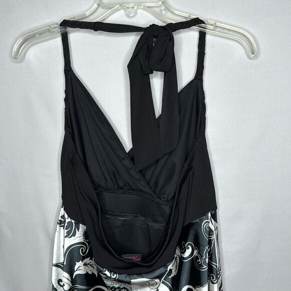 Torrid Tie Halter Handkerchief Jagged Hem Shimmery Material Dress. Size 2X. - Picture 5 of 9